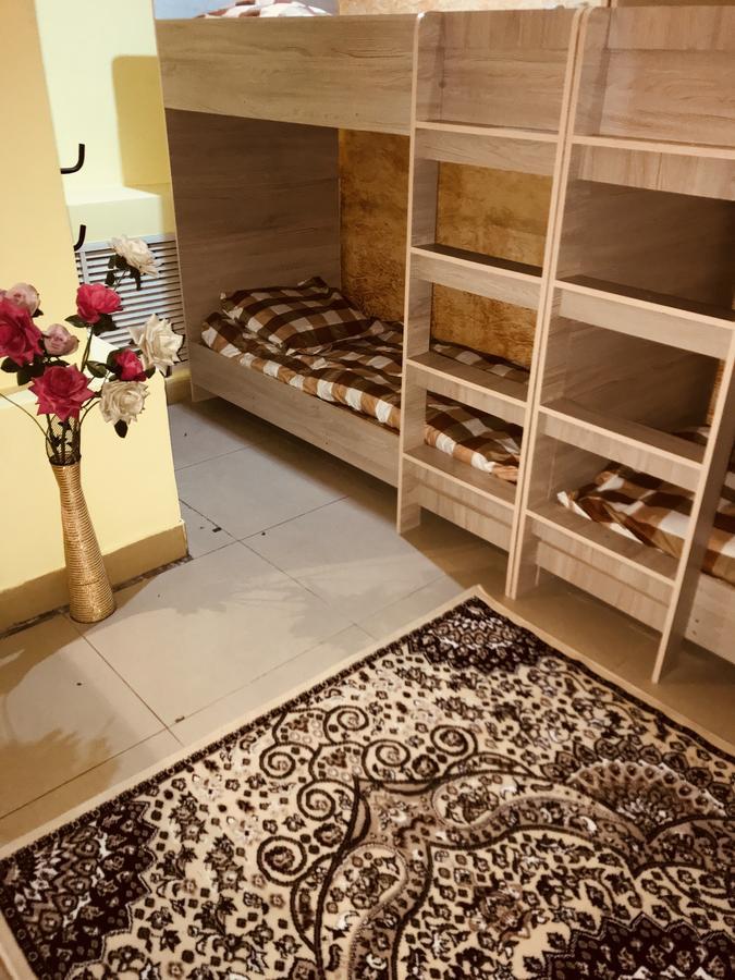 Asia Hostel Almaty Eksteriør bilde