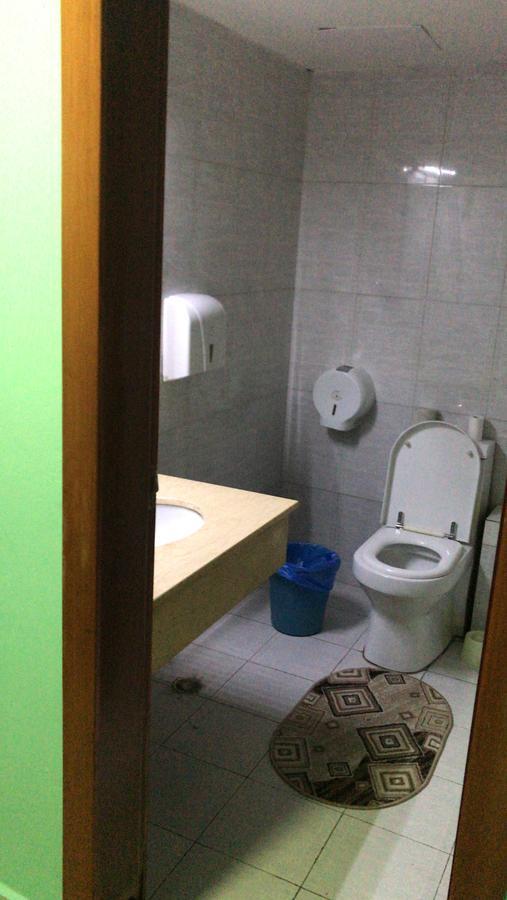 Asia Hostel Almaty Eksteriør bilde