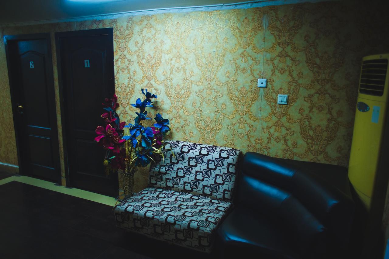 Asia Hostel Almaty Eksteriør bilde
