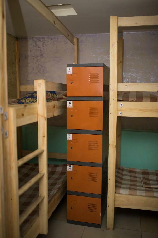 Asia Hostel Almaty Eksteriør bilde